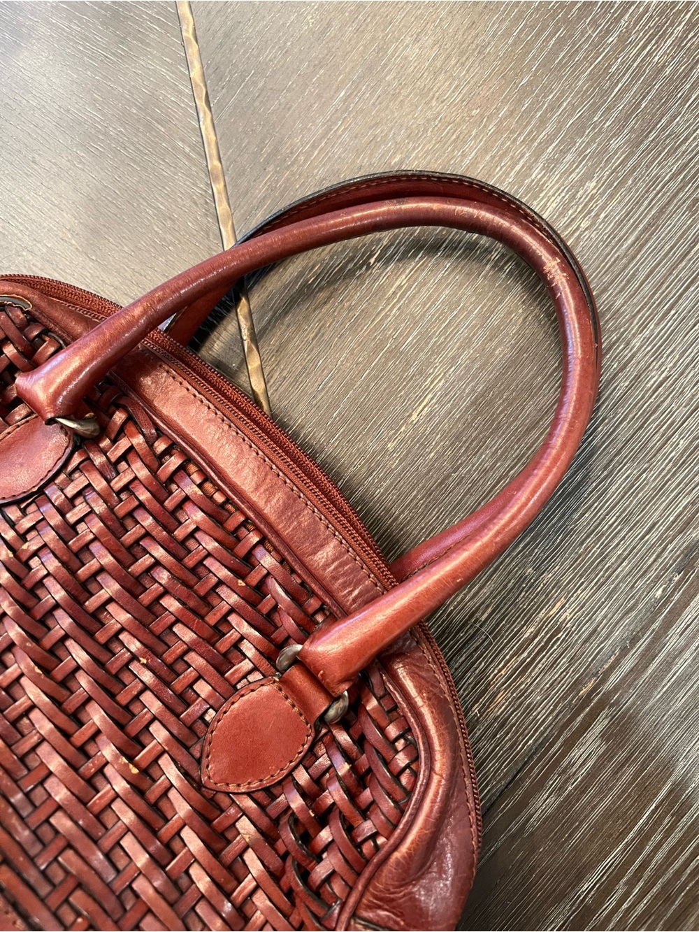 Etienne Aigner bag, well loved. See straps - Picture 7 of 7